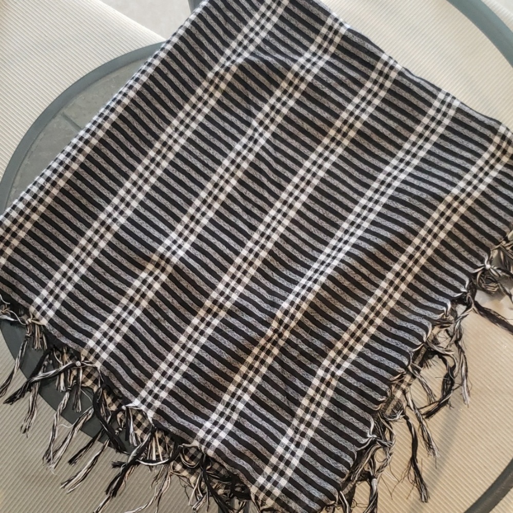 Scarf - Picture 6 of 6